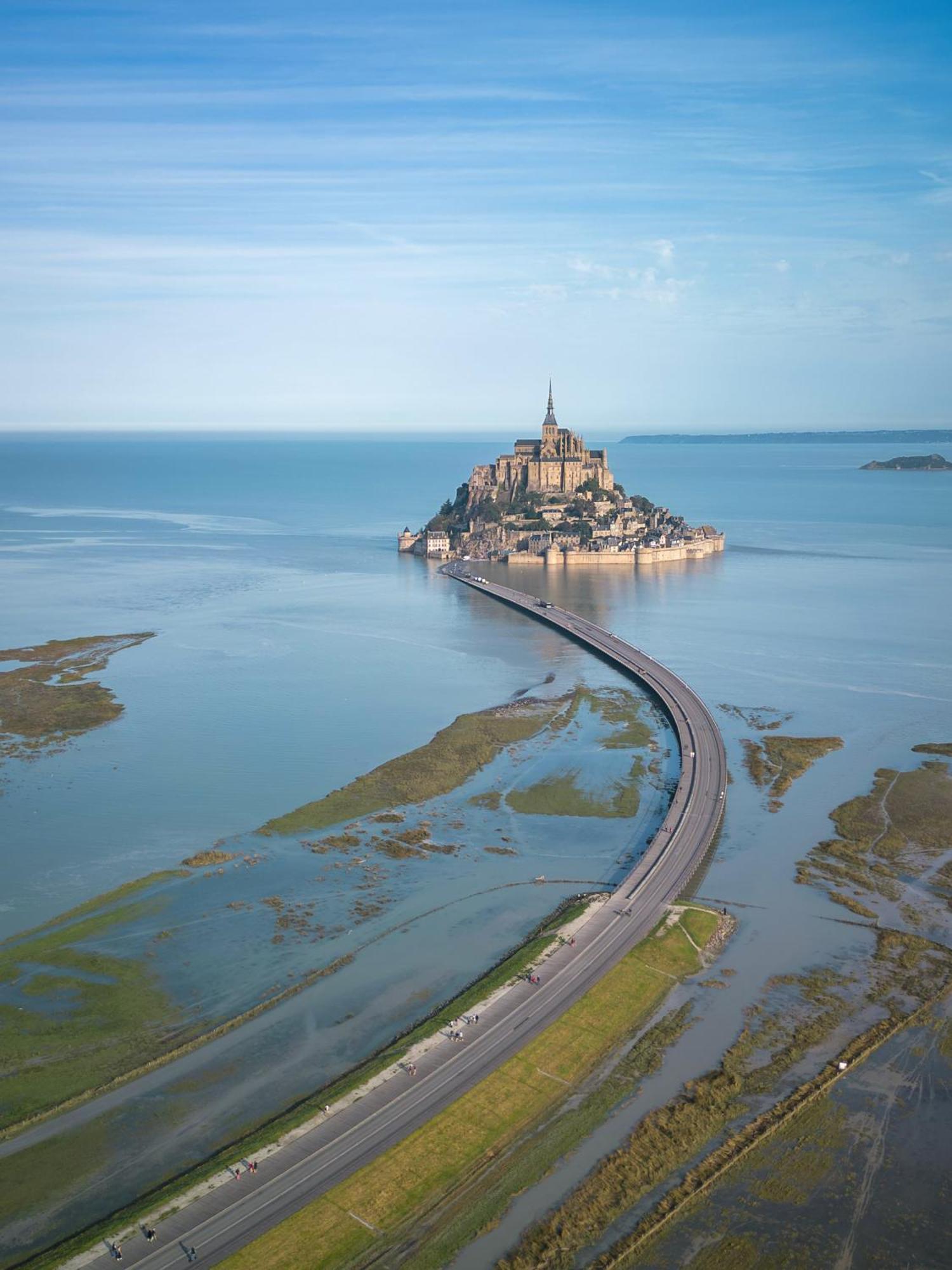 Le Village Insolite Yourte Et Roulotte Saint-Benoît-des-Ondes Exterior foto